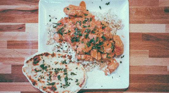 Butter Chicken with Garlic Na’an